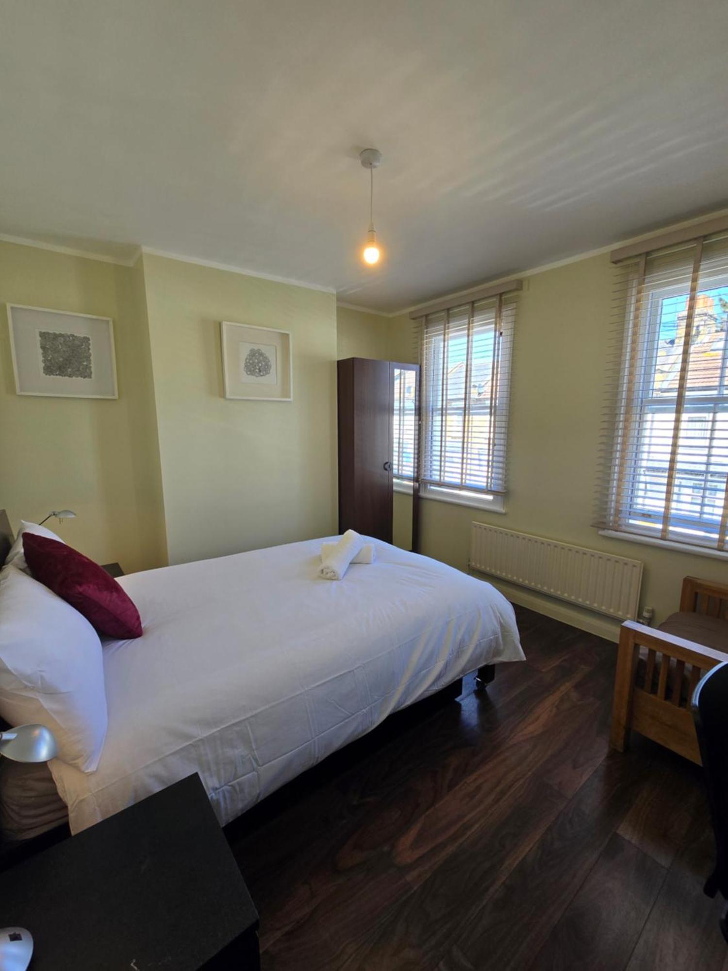 Cosy 2br House In Stratford & Westfield Area * Londres